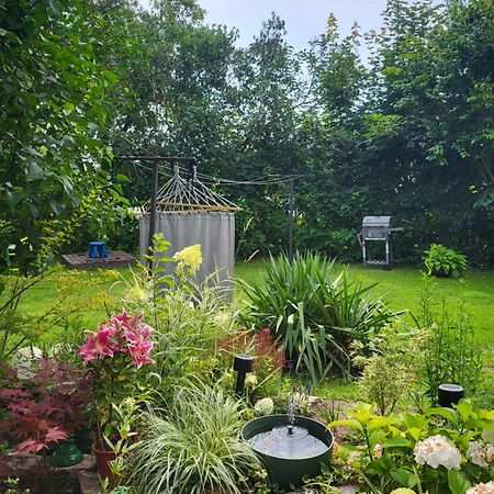 Apartament - 3 Pokojowe Dwupoziomowe Mieszkanie Z Ogrodem Krokowa Ngoại thất bức ảnh