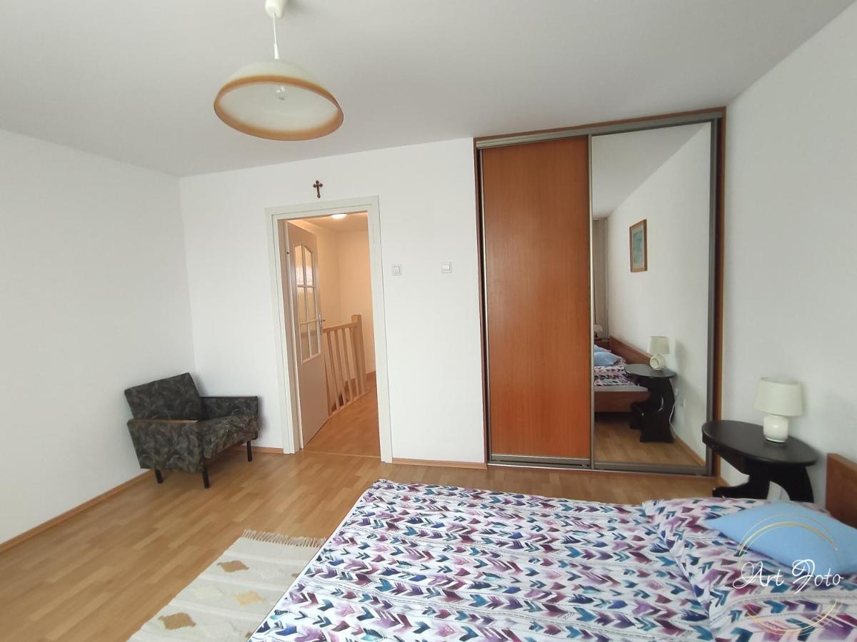 Apartament - 3 Pokojowe Dwupoziomowe Mieszkanie Z Ogrodem Krokowa Ngoại thất bức ảnh